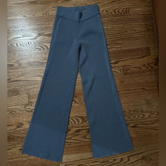 Knit pants - Picture 2 of 3